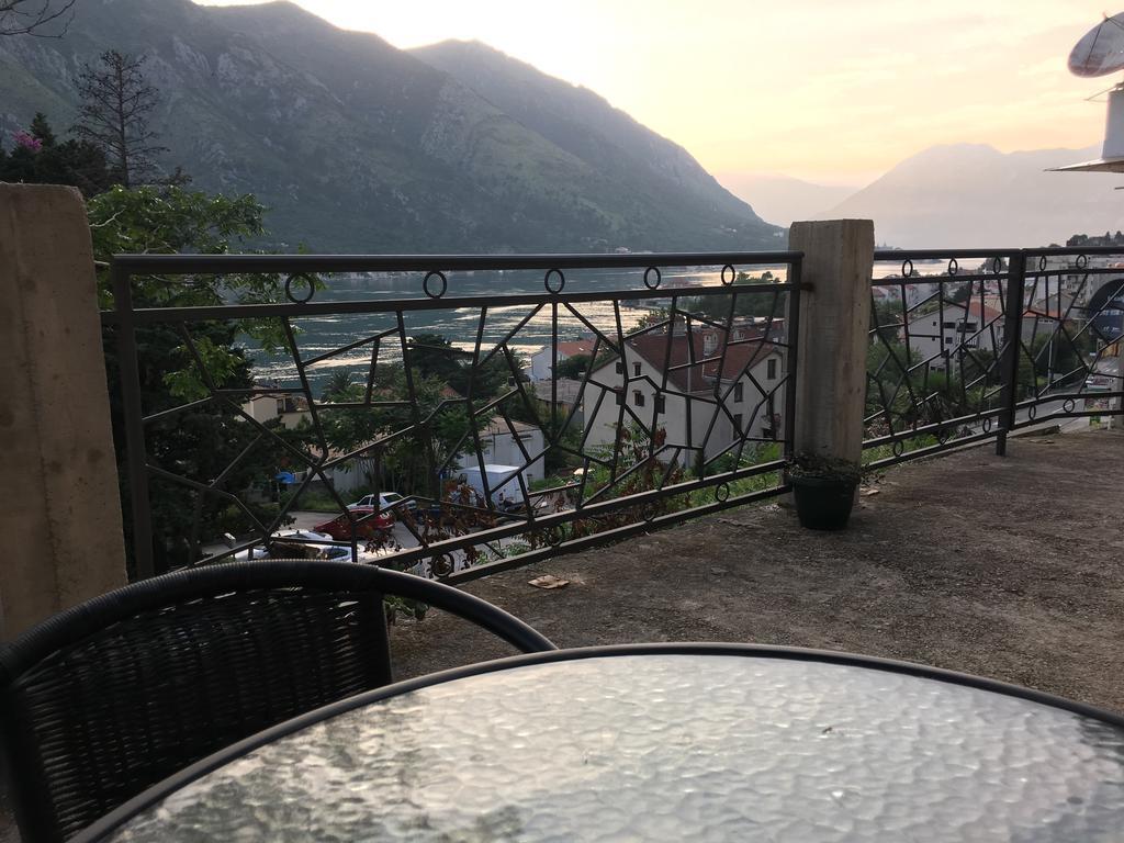 Apartments Parapid Κότορ Εξωτερικό φωτογραφία